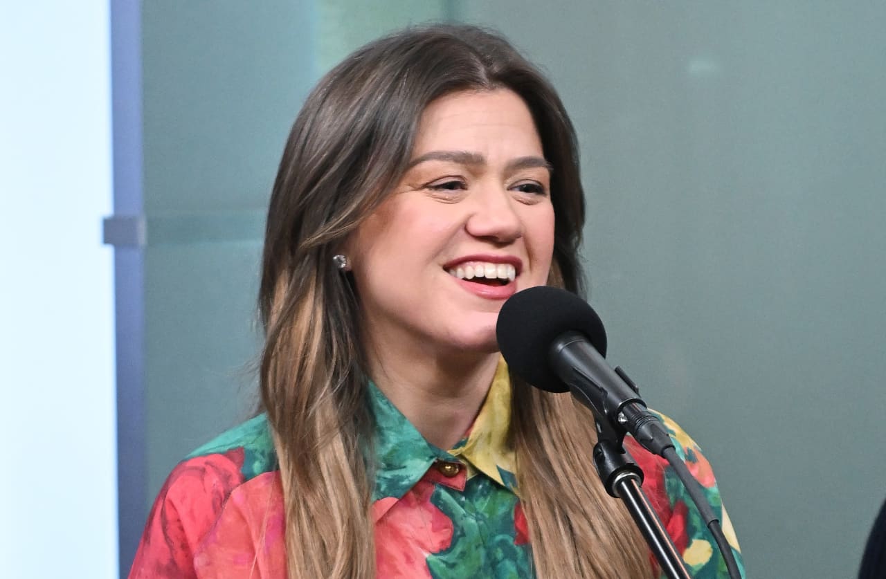 Kelly Clarkson’s expensive purchases: A multi-million dollar real-estate portfolio that spans the country — MarketWatch, Tokyo Business news