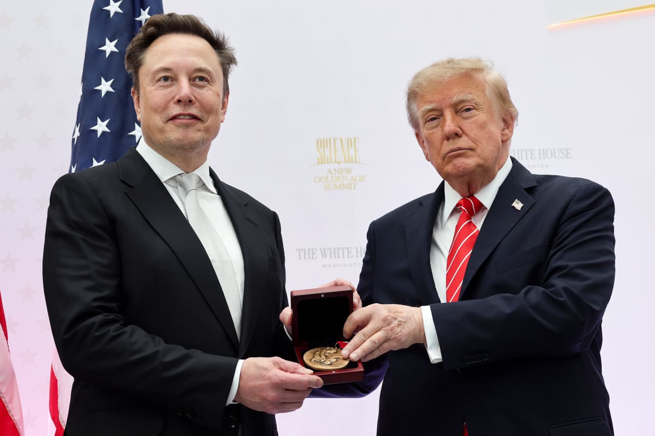 Elon Musk promised a SpaceX share to every kid in America — don’t hold your breath — MarketWatch, Tokyo Schools news