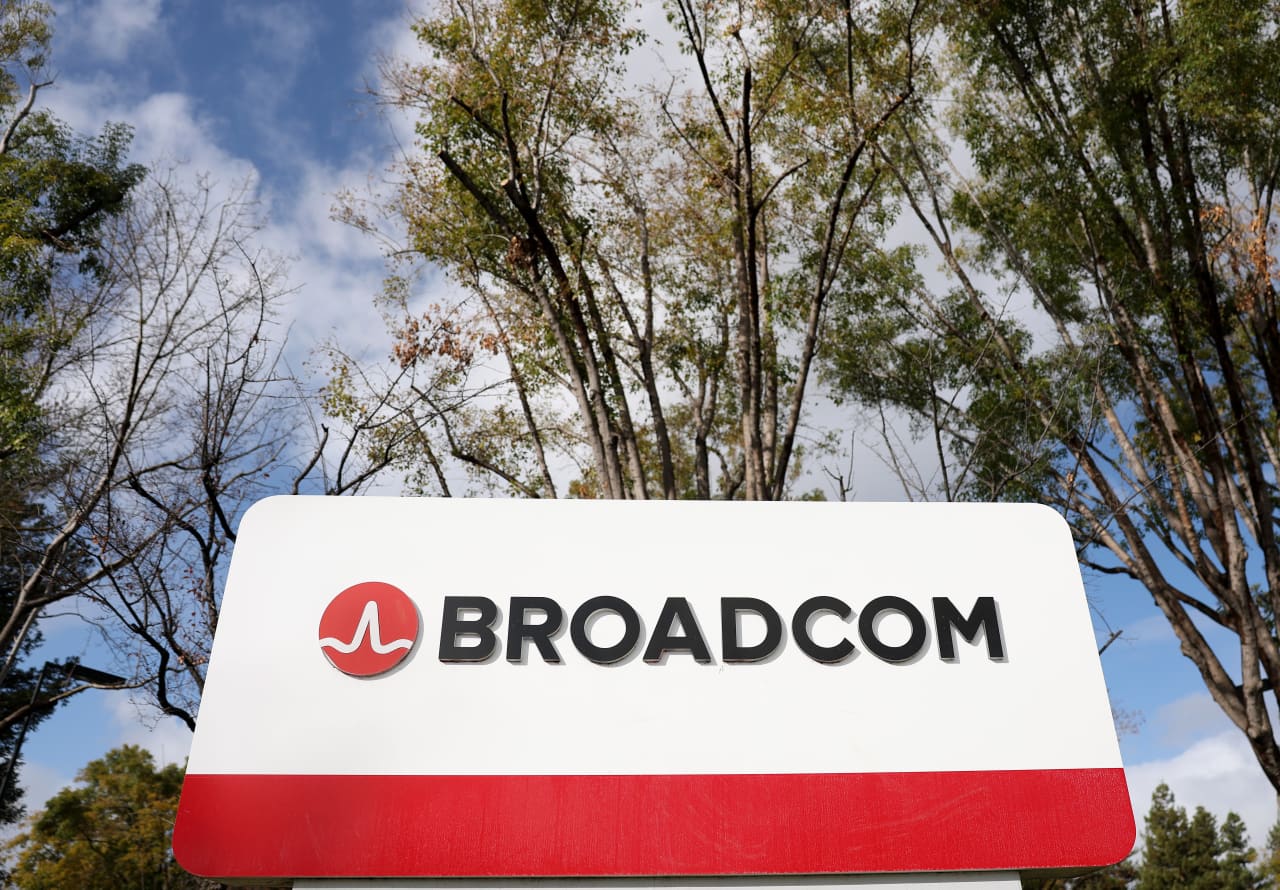 How Broadcom’s stock can surge and overcome ‘the biggest dislocation in the market’ — Tokyo Business news