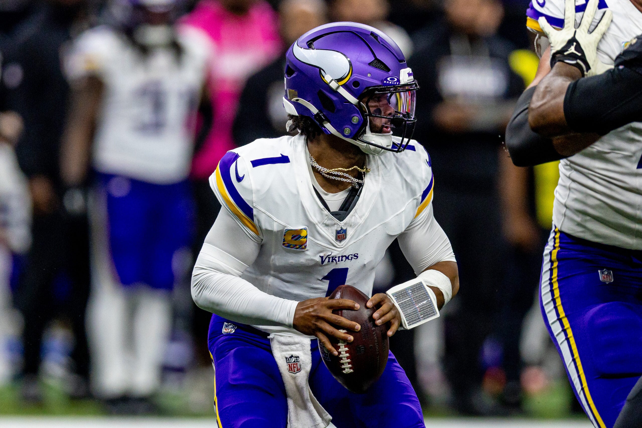 Kyler Murray is Sneaking Up the QB Rankings — Vikings Territory, Tokyo Sports news