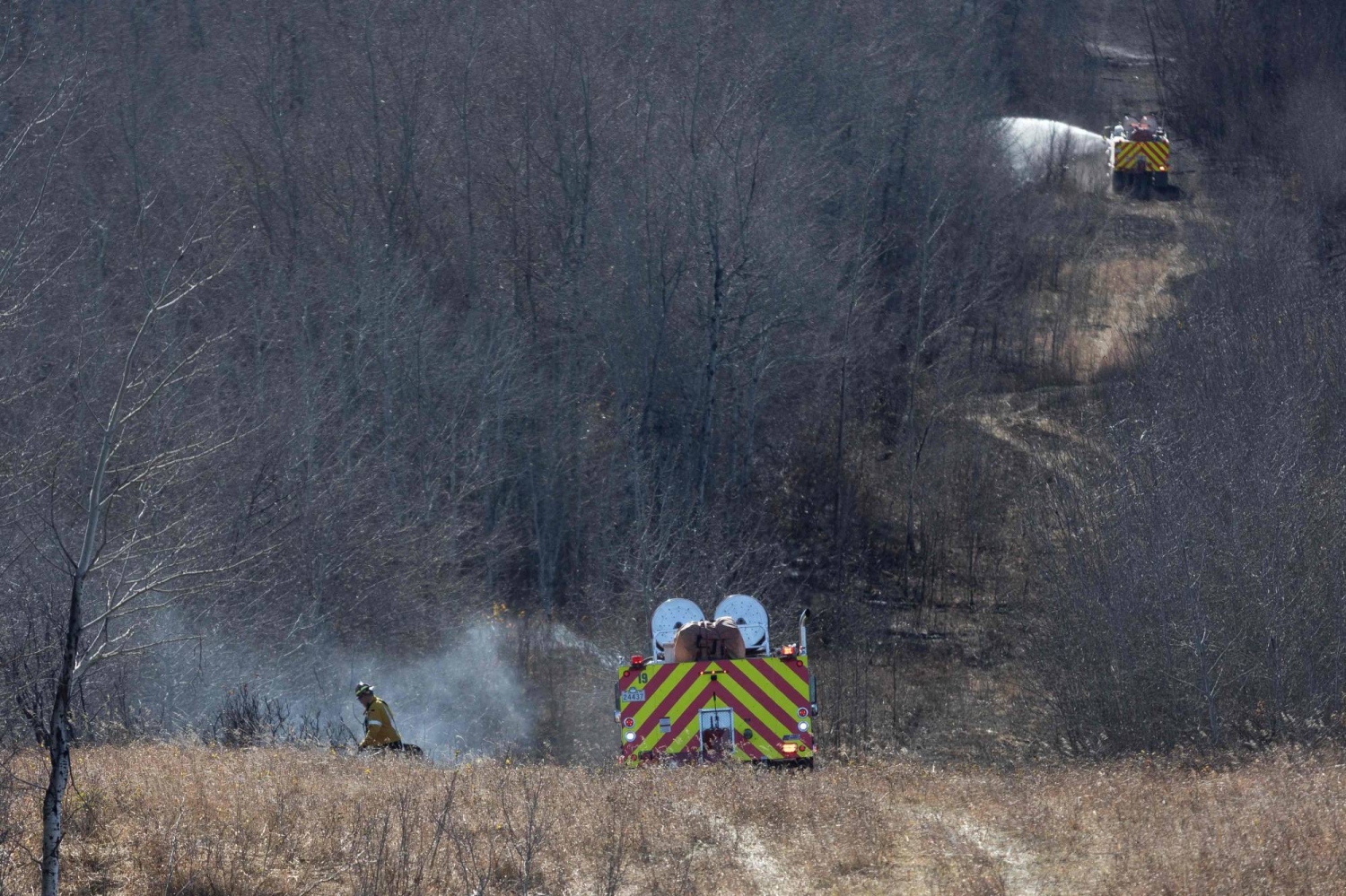  Grass fire at Canadian military base kills four and injures 39  — Japan Times