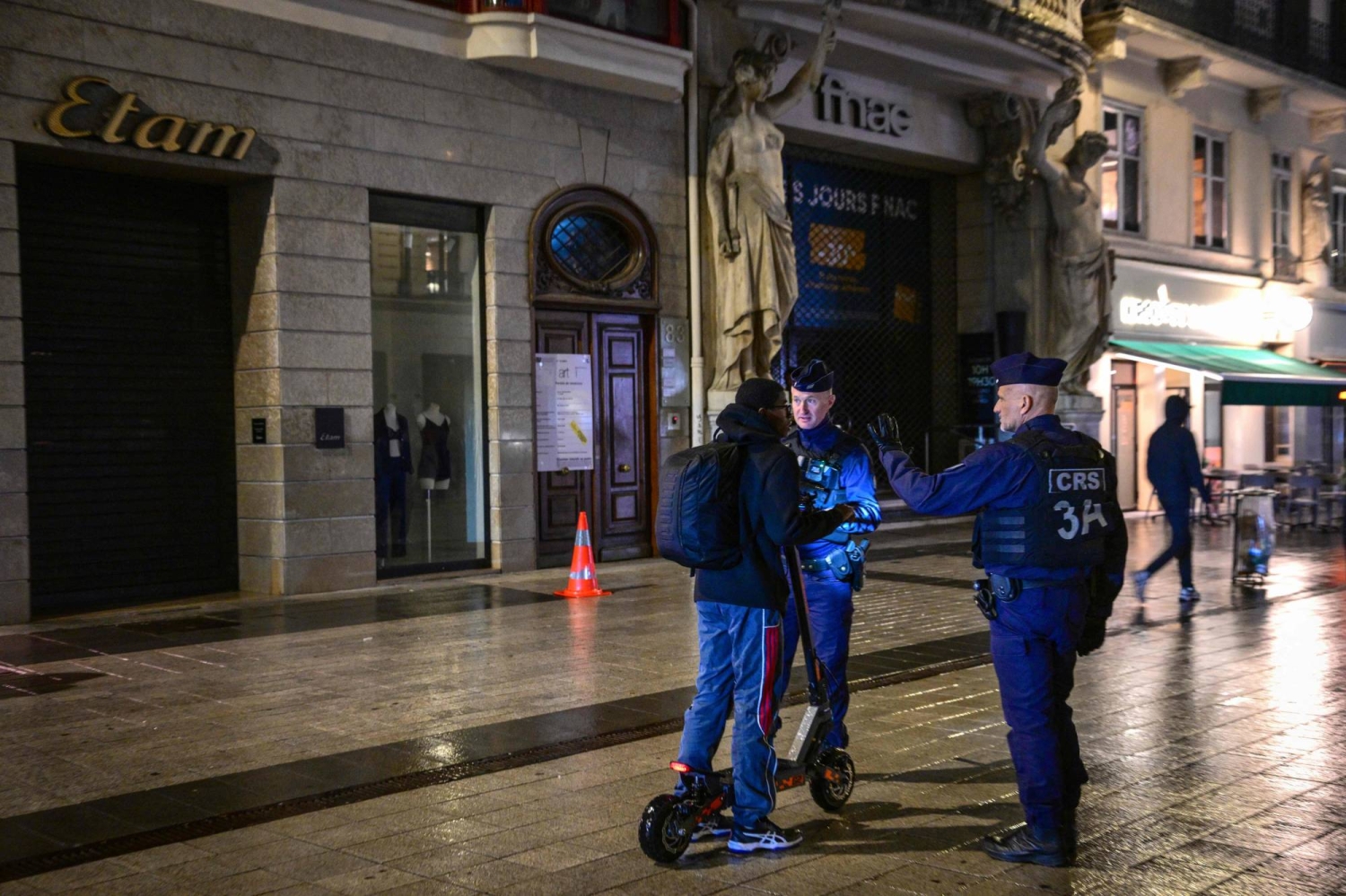 France imposes curfews in parts of Paris and other cities after riots — Japan Times, Tokyo Schools news
