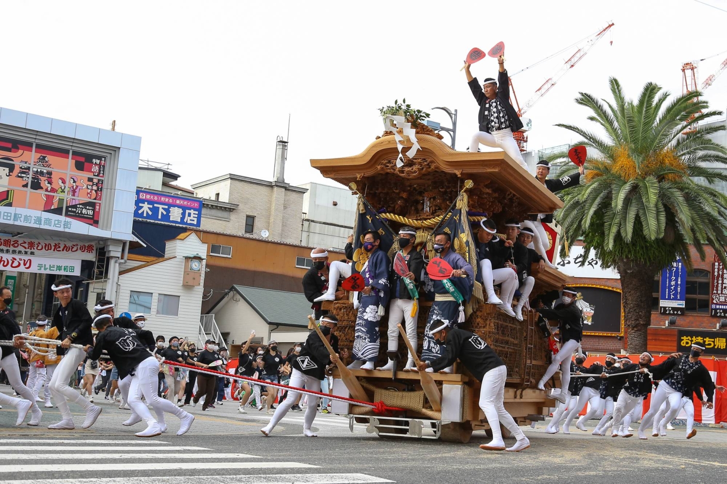 ‘In my DNA’: Why Osaka’s high-risk <i>danjiri</i> festivals refuse to slow down — Japan Times, Tokyo Arts news