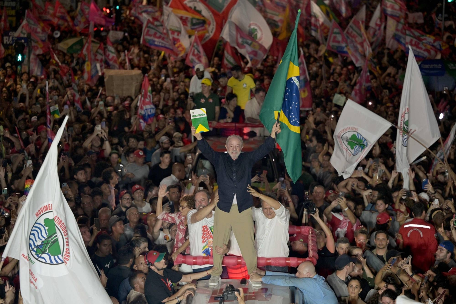Lula hopes older voters can help power him to victory against Flavio Bolsonaro — Japan Times, Tokyo Business news