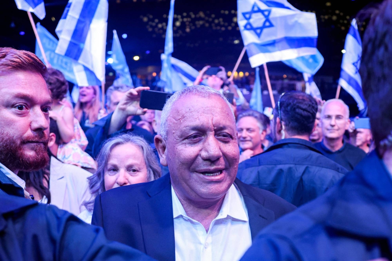  Israel’s Eisenkot vows unity as Netanyahu paints him as soft on Iran  — Japan Times