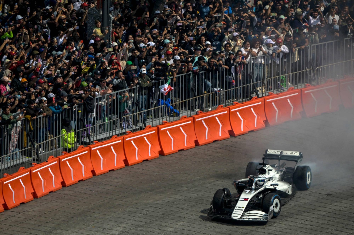  Motor racing-Perez brings Formula One to Mexico City streets before home milestone  — Japan Times