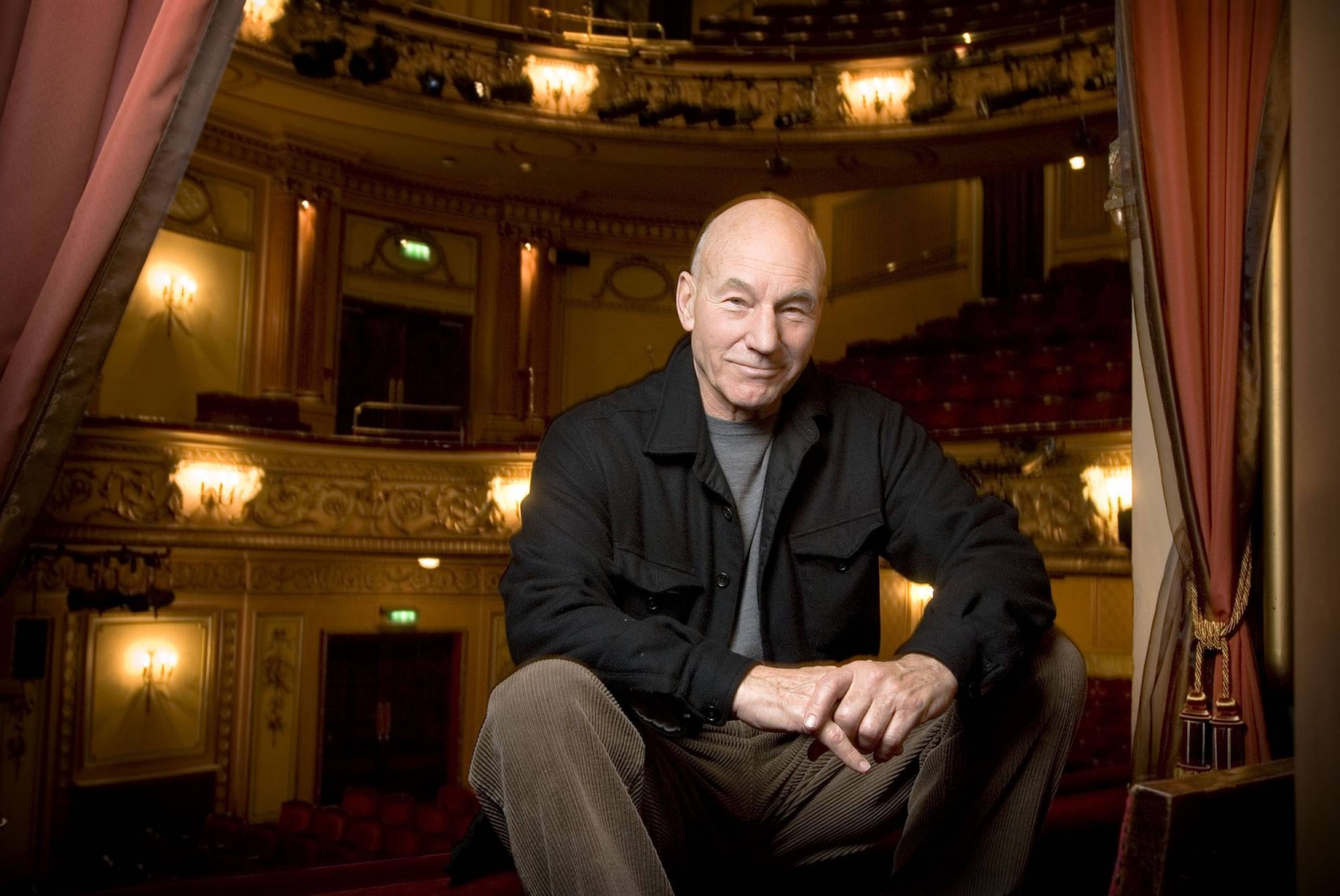  Patrick Stewart, Shakespearean actor turned ‘Star Trek’ and ‘X-Men’ star, dies  — Japan Times