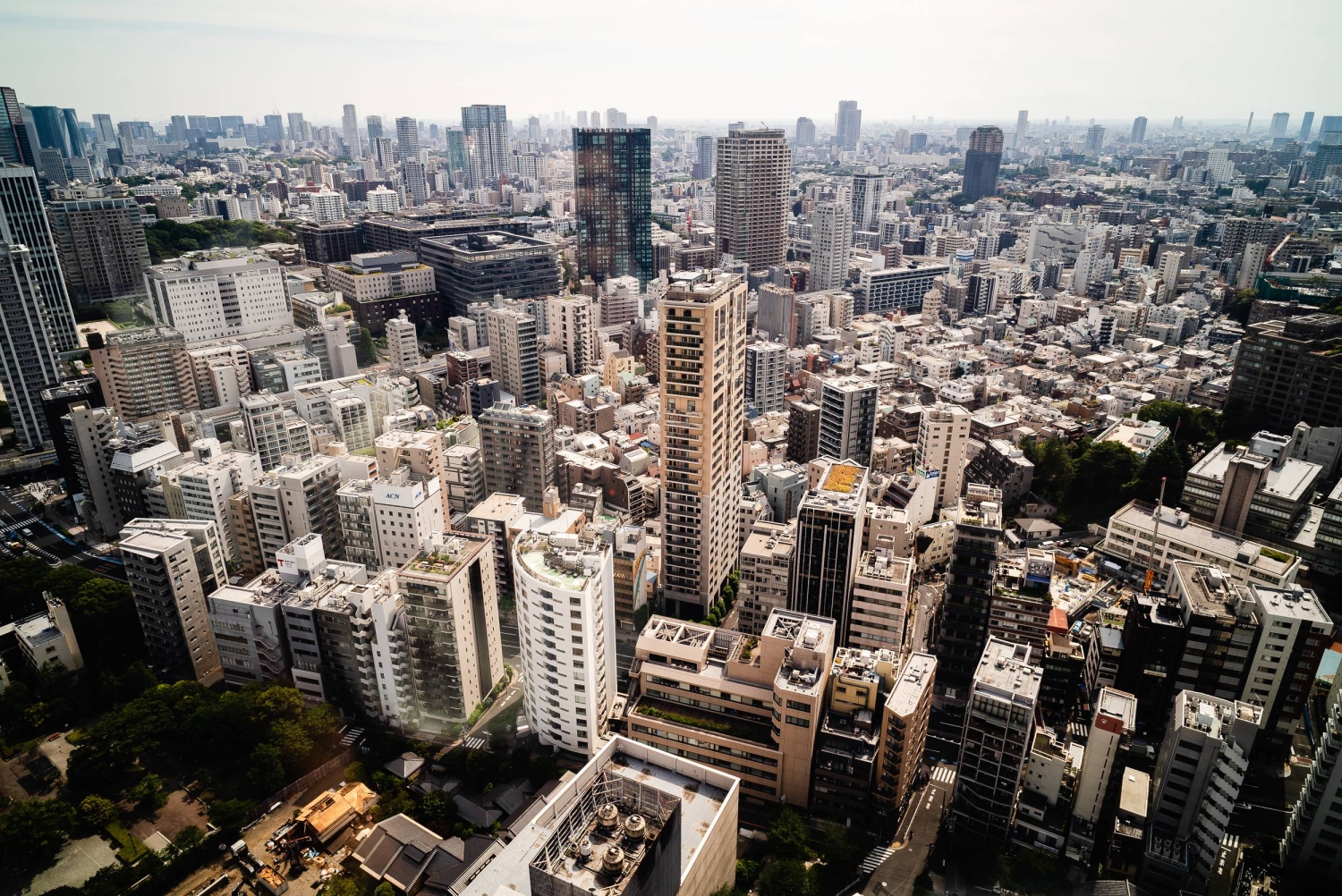  Tokyo inflation exceeds BOJ’s 2% target before rate decision  — Japan Times